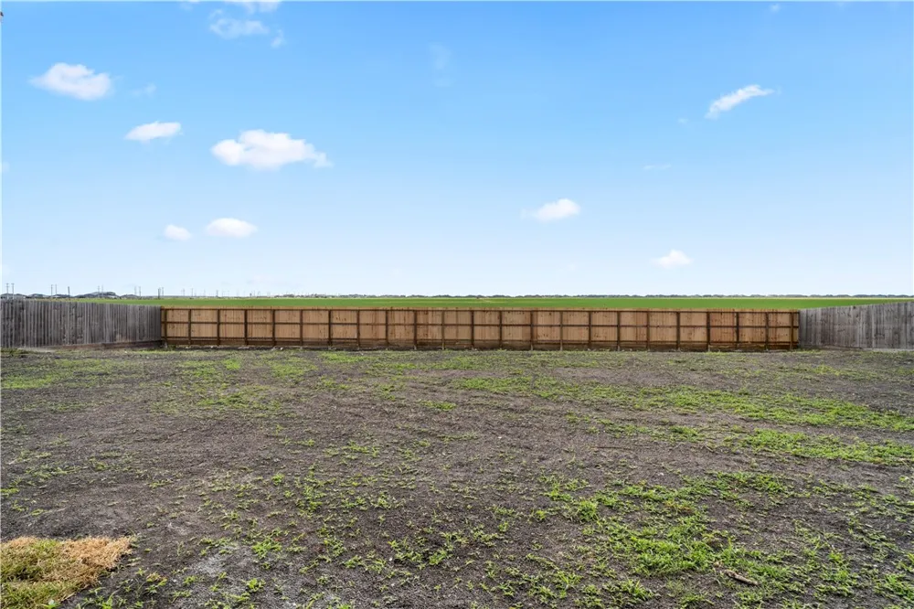 2418 Pegasus Drive Corpus Christi, TX 78415