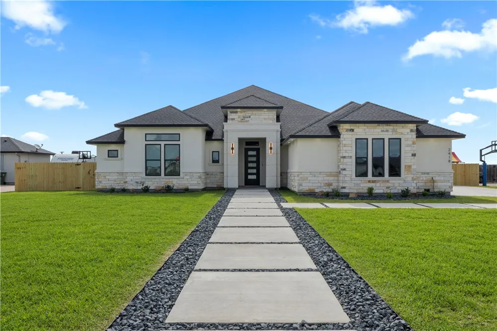 2418 Pegasus Drive Corpus Christi, TX 78415