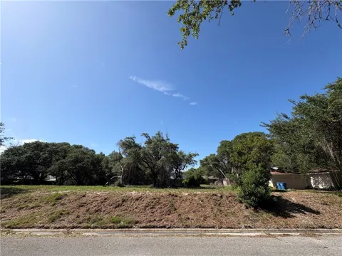 3106 Traylor Boulevard