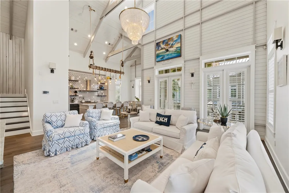 200 Round Road Port Aransas, TX 78373