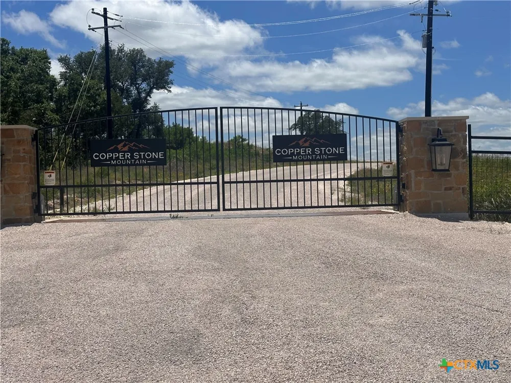 29 County Road 511 Hamilton, TX 76531