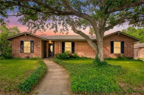 4530 Snead Drive