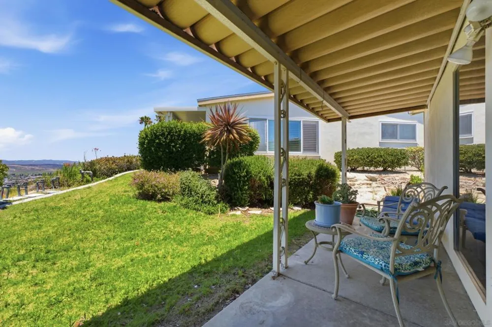 3902 Vista Campana #9 Oceanside, CA 92057