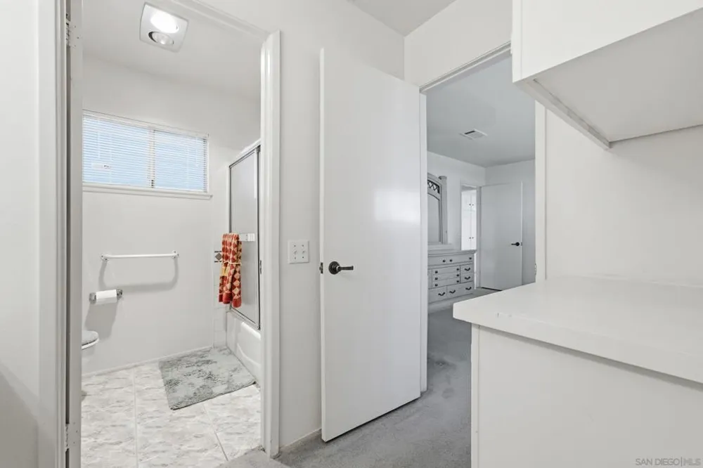 3902 Vista Campana #9 Oceanside, CA 92057