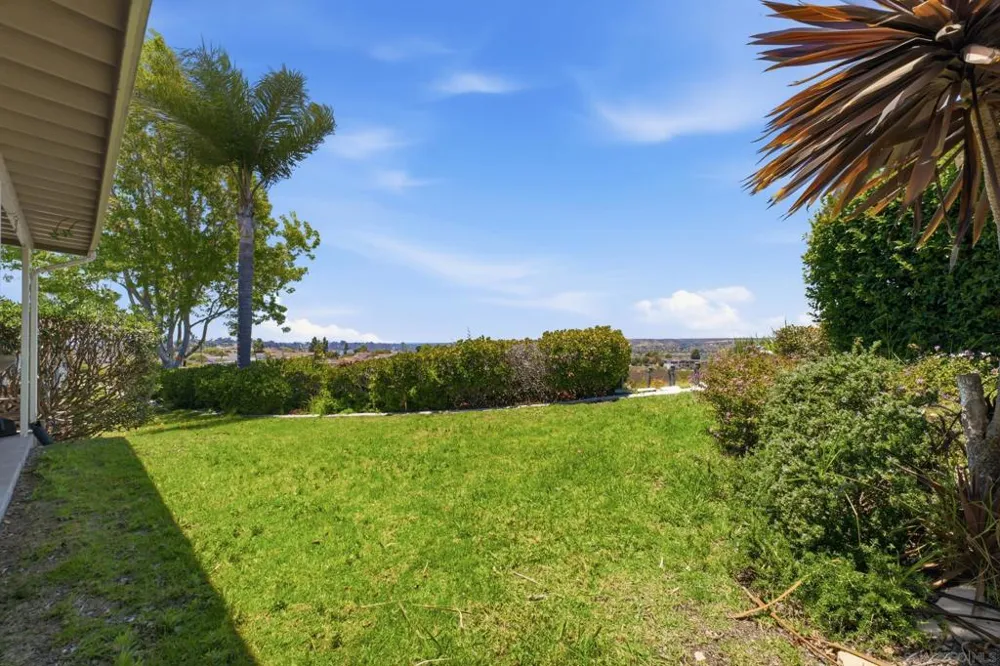 3902 Vista Campana #9 Oceanside, CA 92057