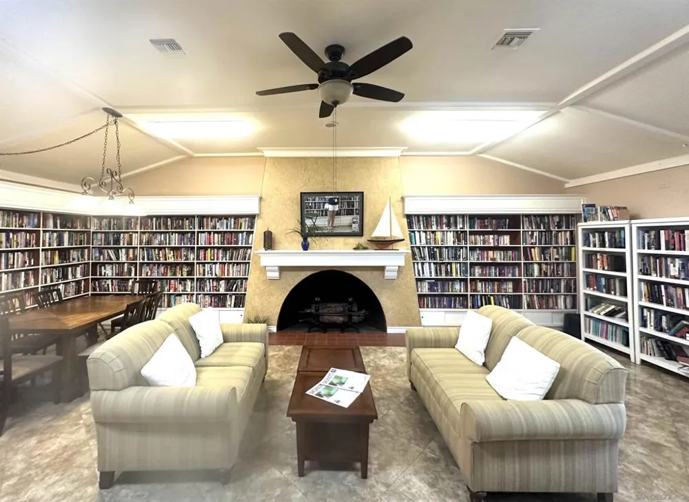 3902 Vista Campana #9 Oceanside, CA 92057