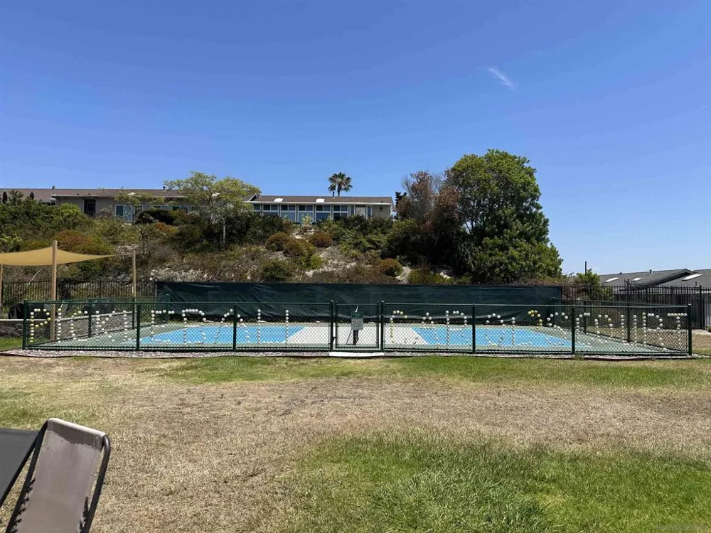 3902 Vista Campana #9 Oceanside, CA 92057