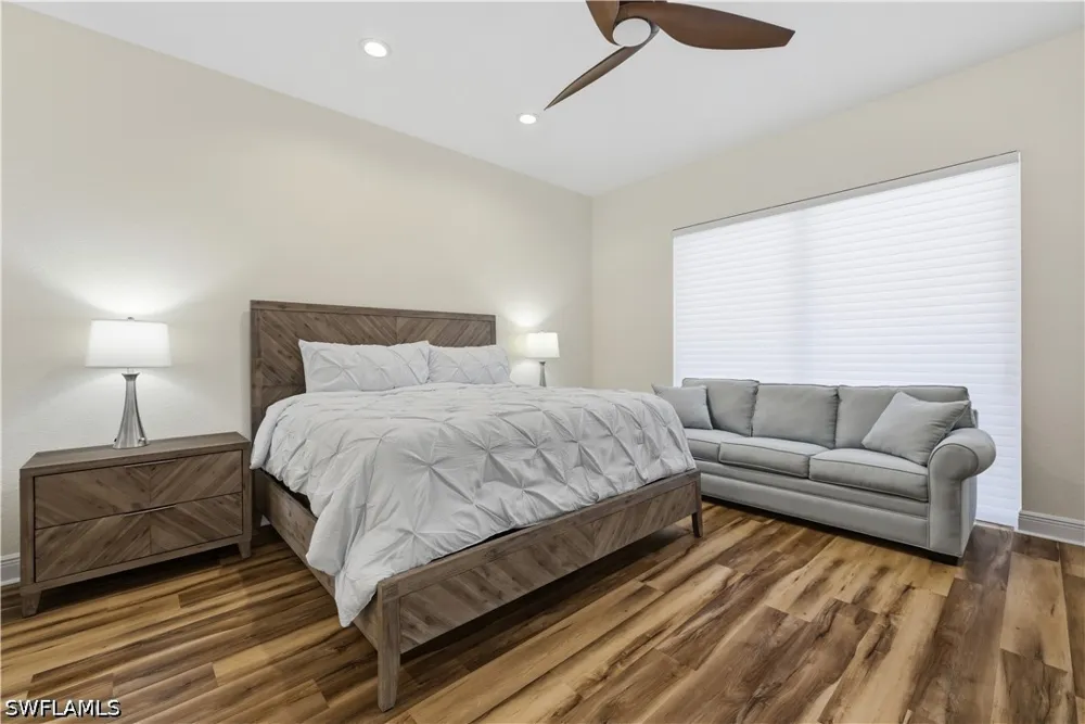 Troon Lakes Drive Naples, FL 34109
