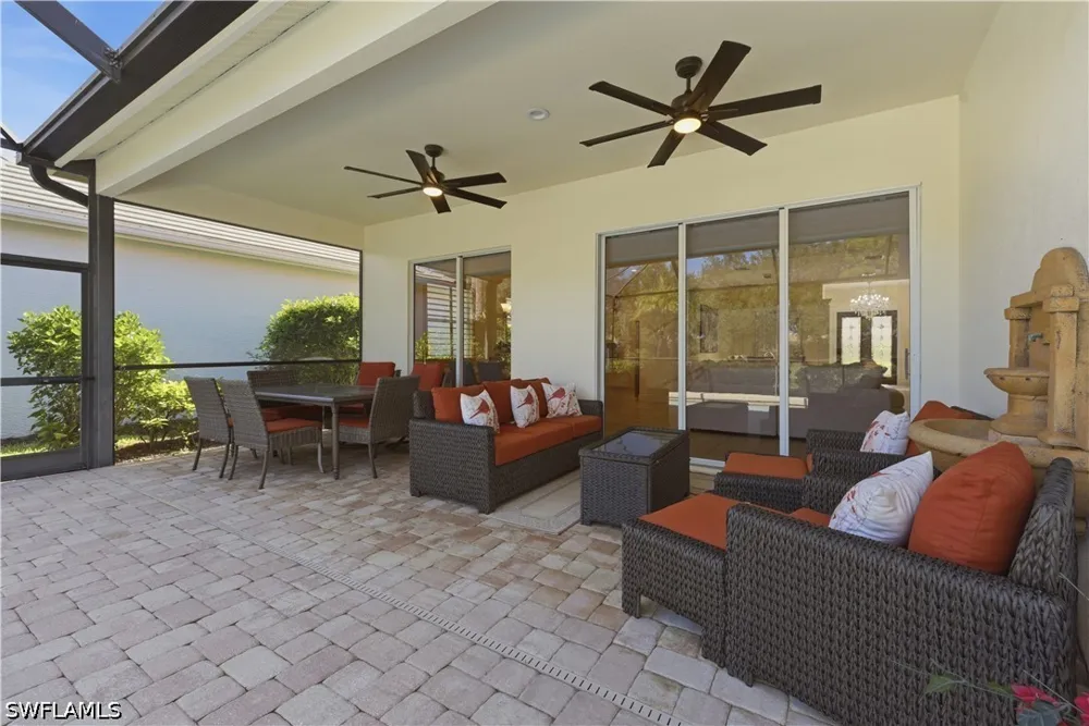 Troon Lakes Drive Naples, FL 34109