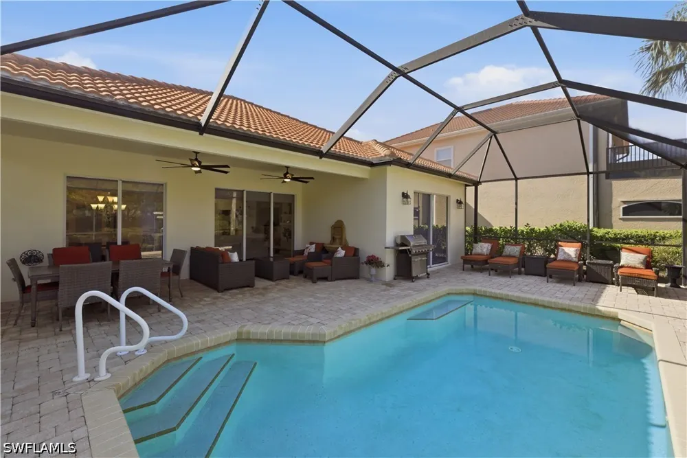 Troon Lakes Drive Naples, FL 34109