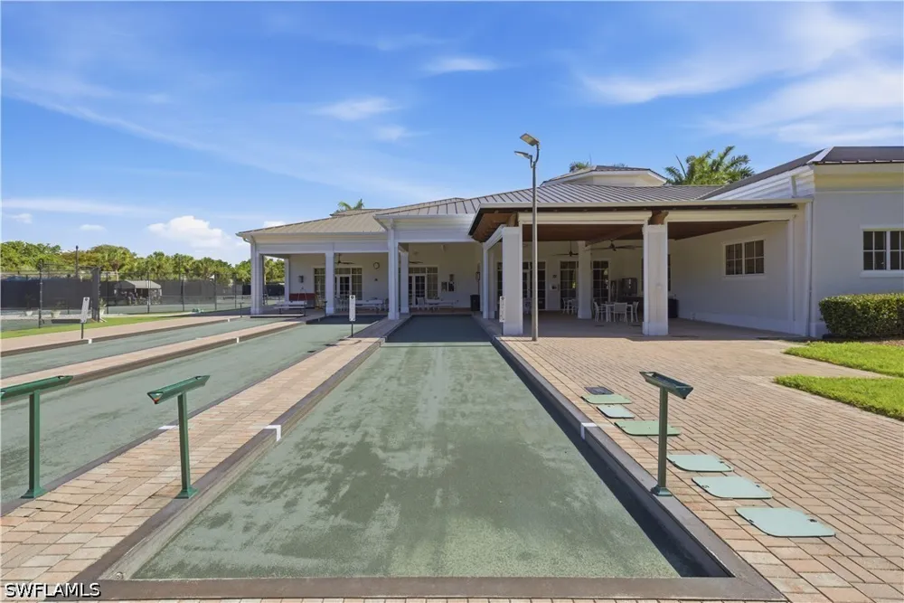 Troon Lakes Drive Naples, FL 34109