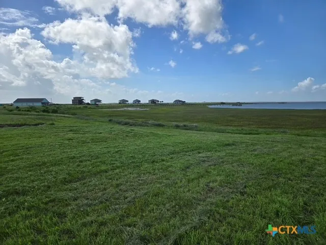 14 Redfish Way Port Lavaca, TX 77979