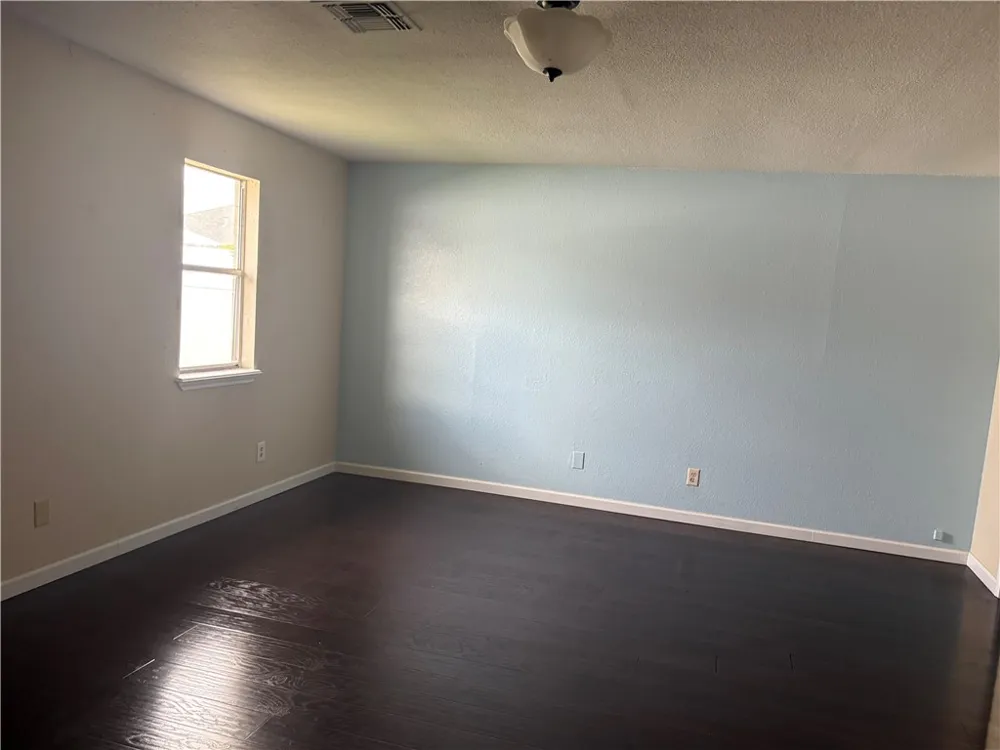 15525 Cuttysark Street Corpus Christi, TX 78418