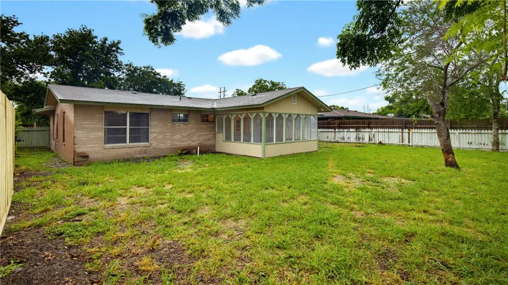 4826 French Drive Corpus Christi, TX 78411