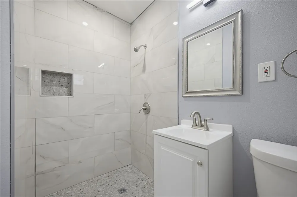4826 French Drive Corpus Christi, TX 78411