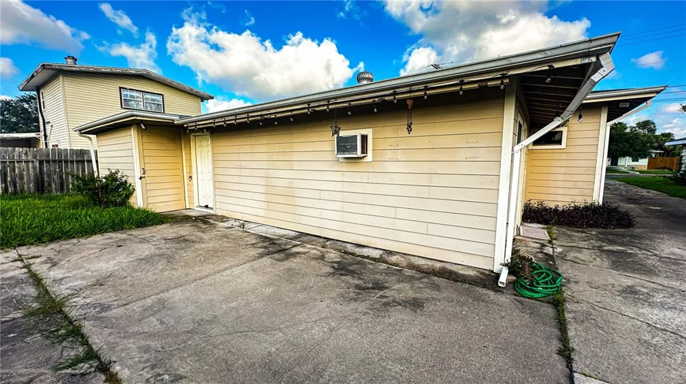 222 DODDRIDGE Corpus Christi, TX 78411