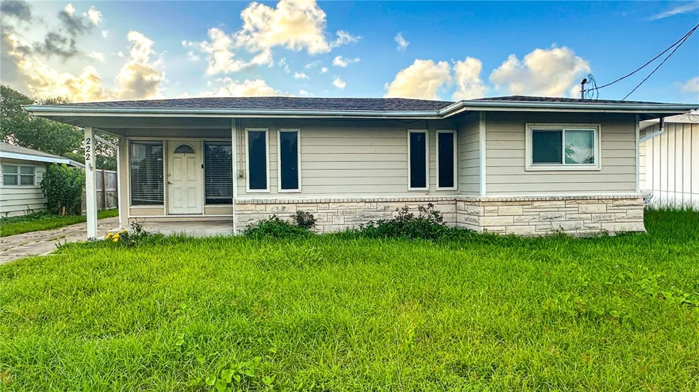 222 DODDRIDGE Corpus Christi, TX 78411