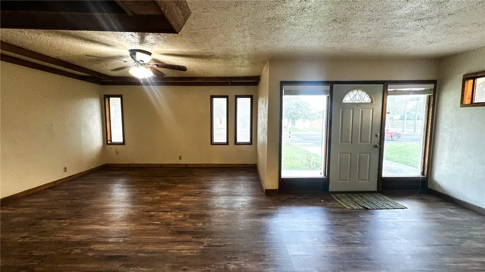 222 DODDRIDGE Corpus Christi, TX 78411