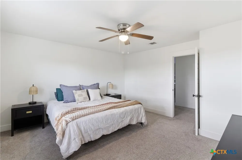 1960 Royal Loop Belton, TX 76513