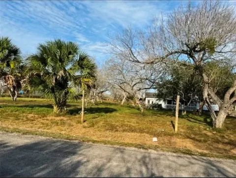 8841 County Road 614