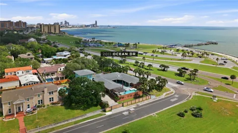 2011 Ocean Drive