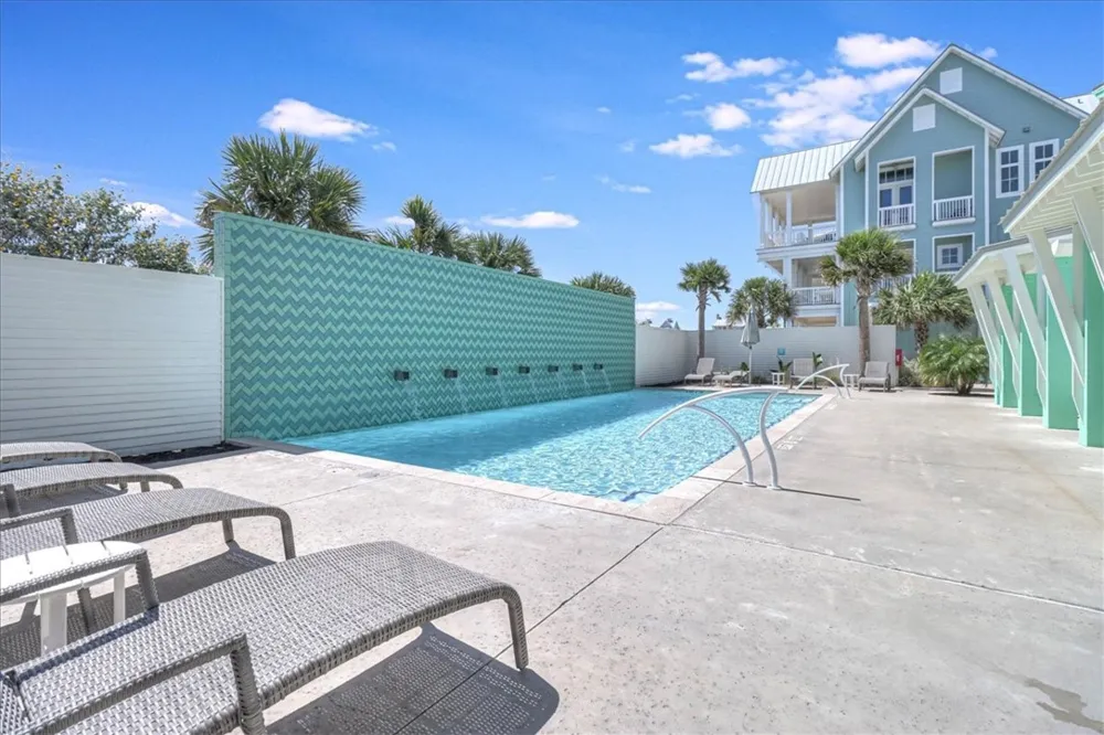 507 Sunrise Avenue Port Aransas, TX 78373