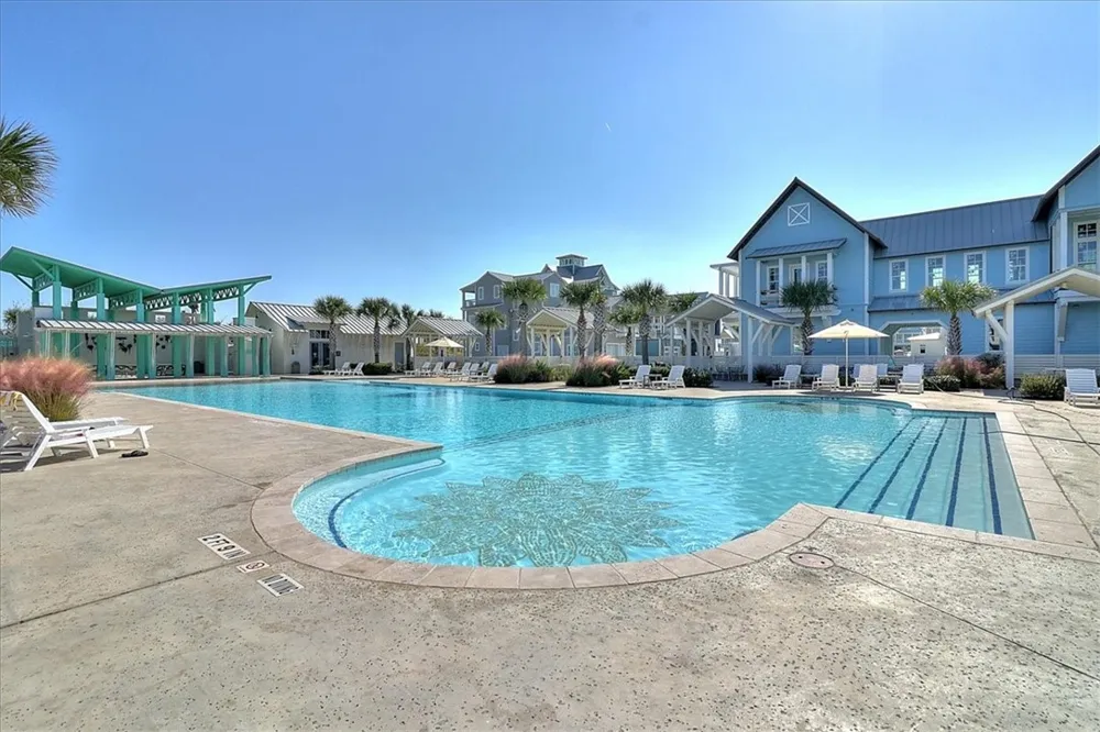 507 Sunrise Avenue Port Aransas, TX 78373