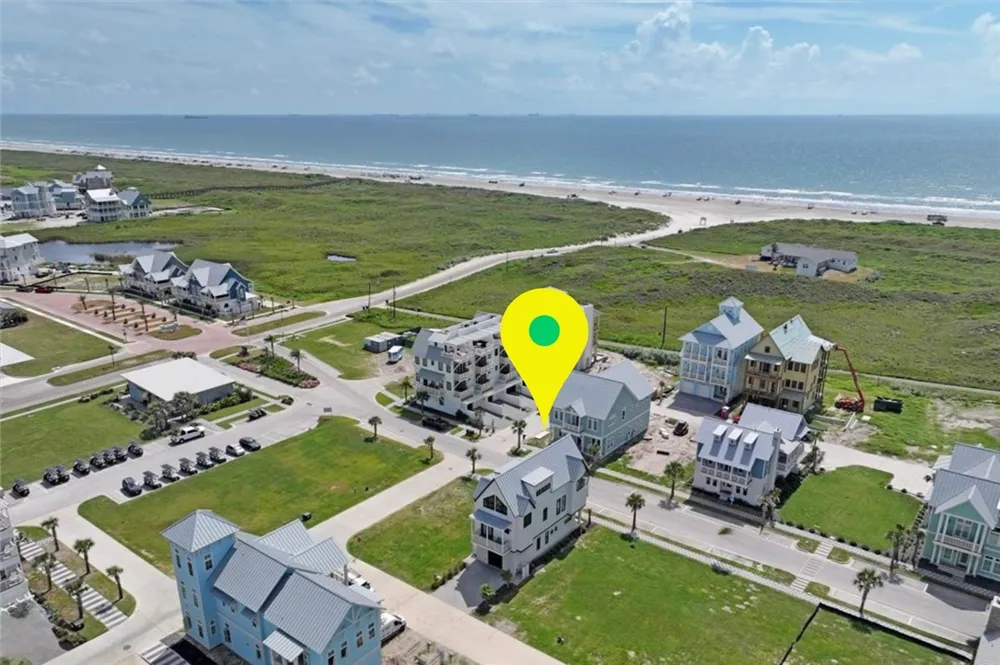 507 Sunrise Avenue Port Aransas, TX 78373