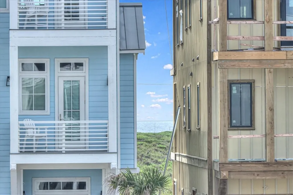 507 Sunrise Avenue Port Aransas, TX 78373