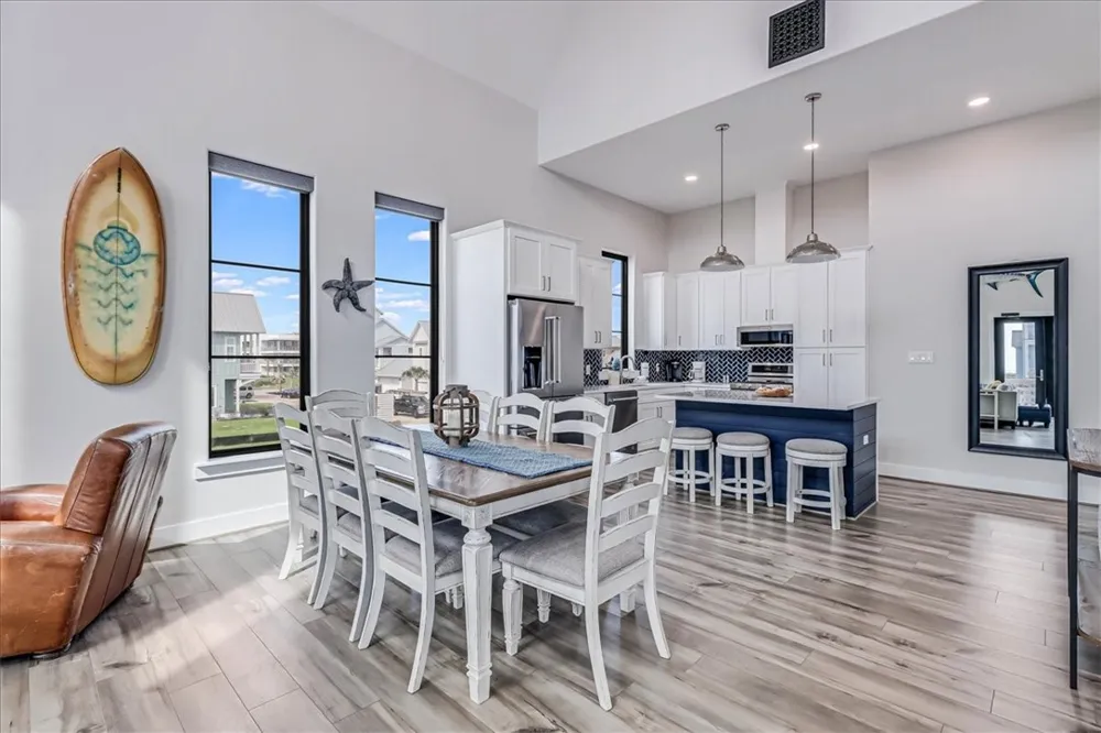 507 Sunrise Avenue Port Aransas, TX 78373