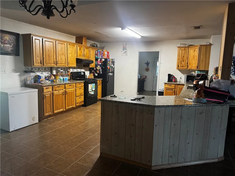 169 Zaragosa Alice, TX 78332