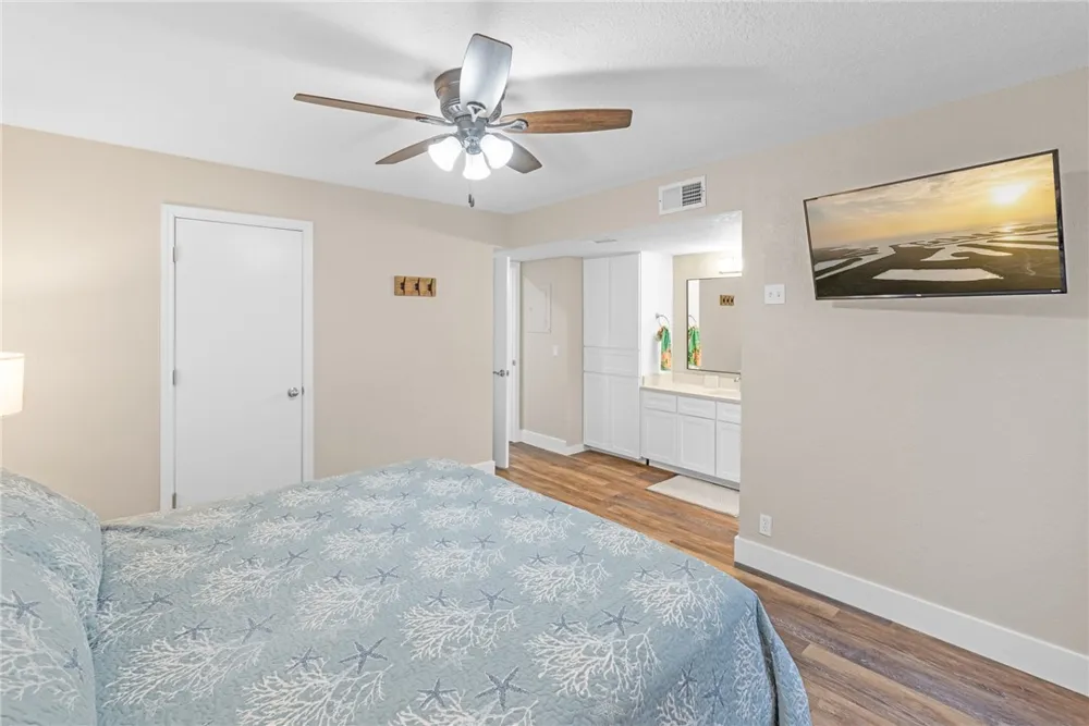 14428 COMPASS STREET #201 Corpus Christi, TX 78418