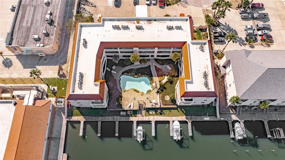 14428 COMPASS STREET #201 Corpus Christi, TX 78418