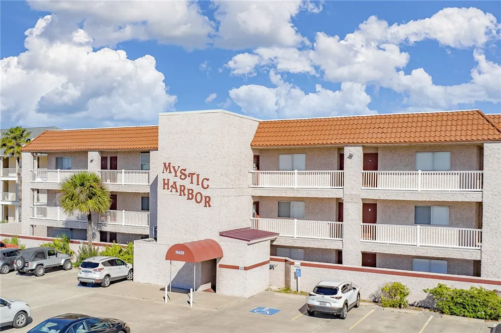 14428 COMPASS STREET #201 Corpus Christi, TX 78418