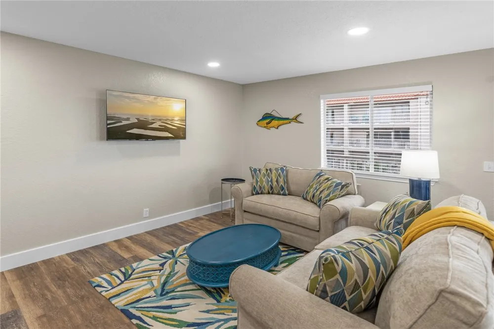 14428 COMPASS STREET #201 Corpus Christi, TX 78418
