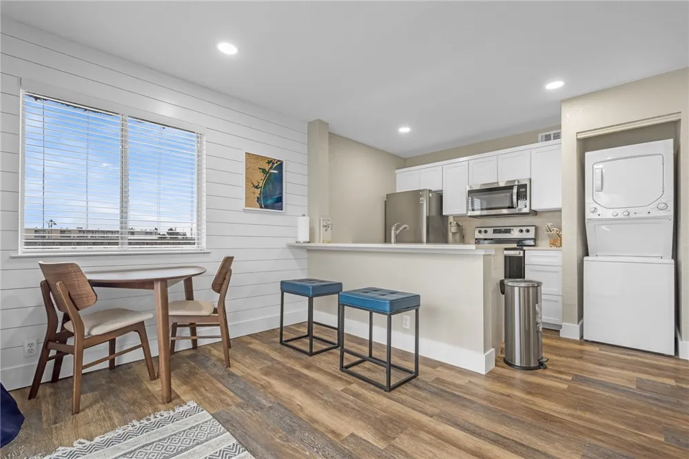 14428 COMPASS STREET #201 Corpus Christi, TX 78418