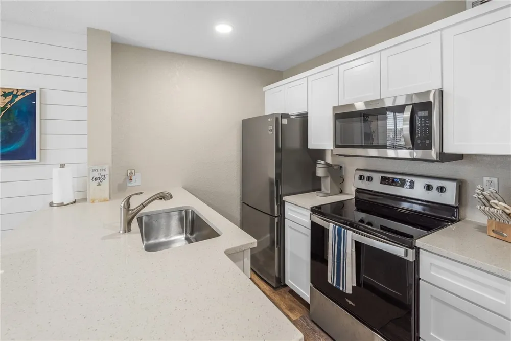 14428 COMPASS STREET #201 Corpus Christi, TX 78418