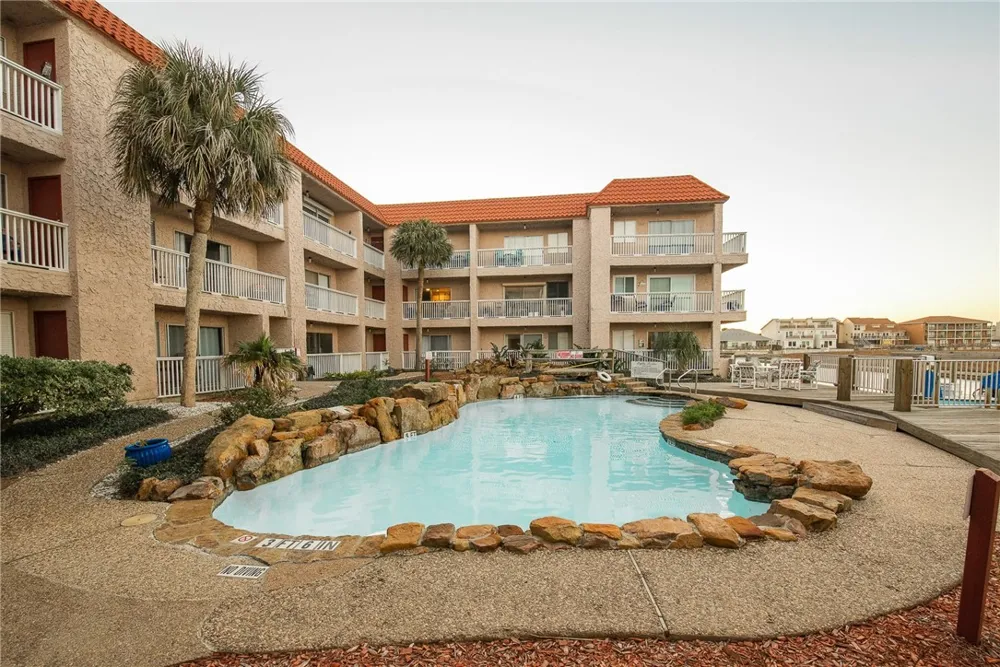 14428 COMPASS STREET #201 Corpus Christi, TX 78418