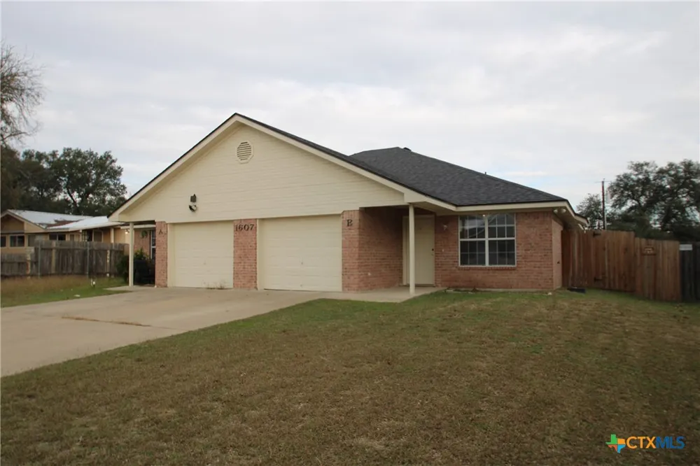 1607 Pima Trail Harker Heights, TX 76548