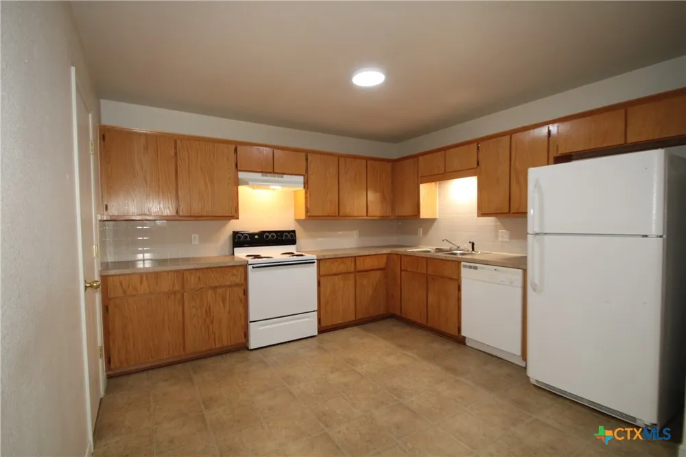 1607 Pima Trail Harker Heights, TX 76548