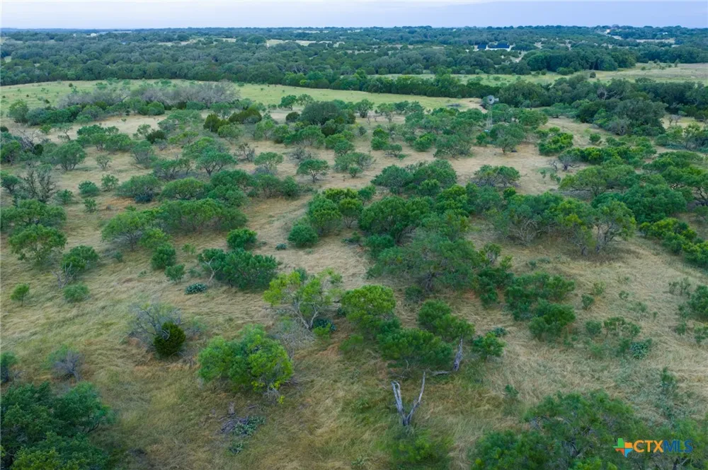 261 W Rolling Oaks Drive Goldthwaite, TX 76844