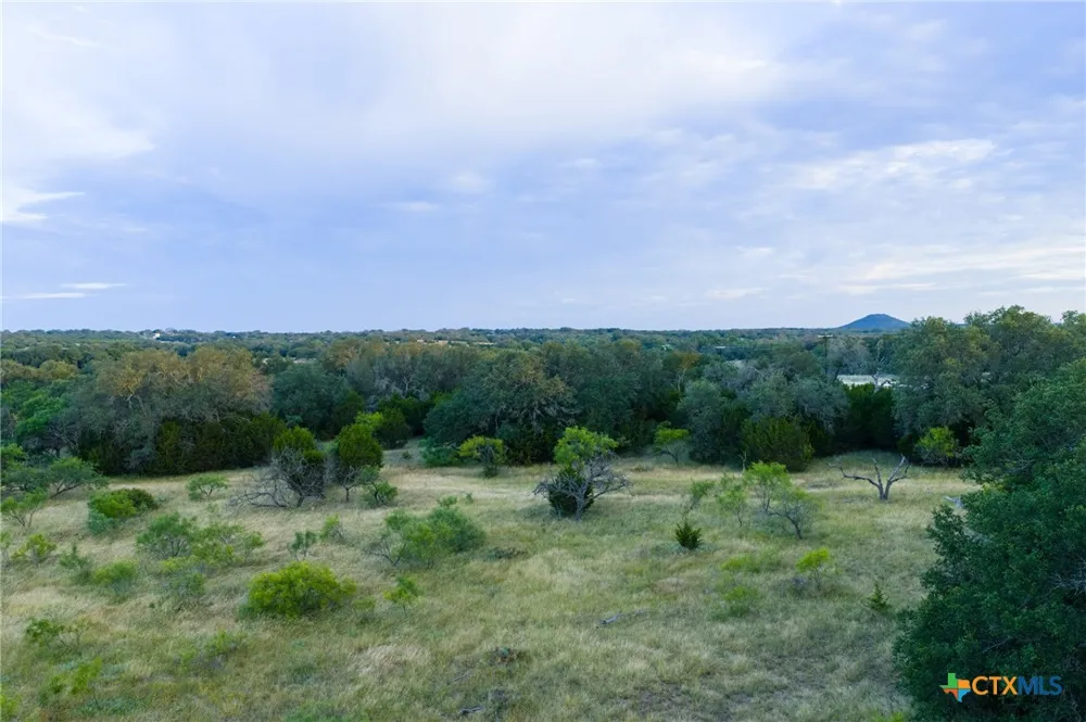 261 W Rolling Oaks Drive Goldthwaite, TX 76844