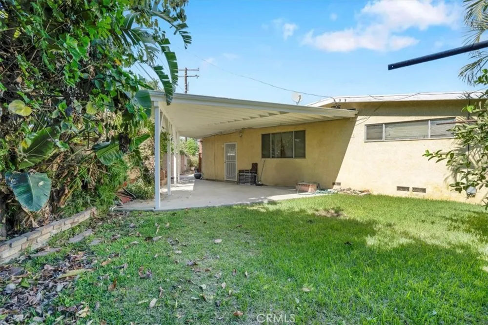 9241 Vicki Drive Santa Fe Springs, CA 90670