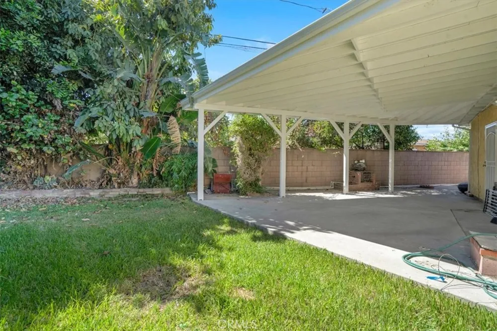 9241 Vicki Drive Santa Fe Springs, CA 90670