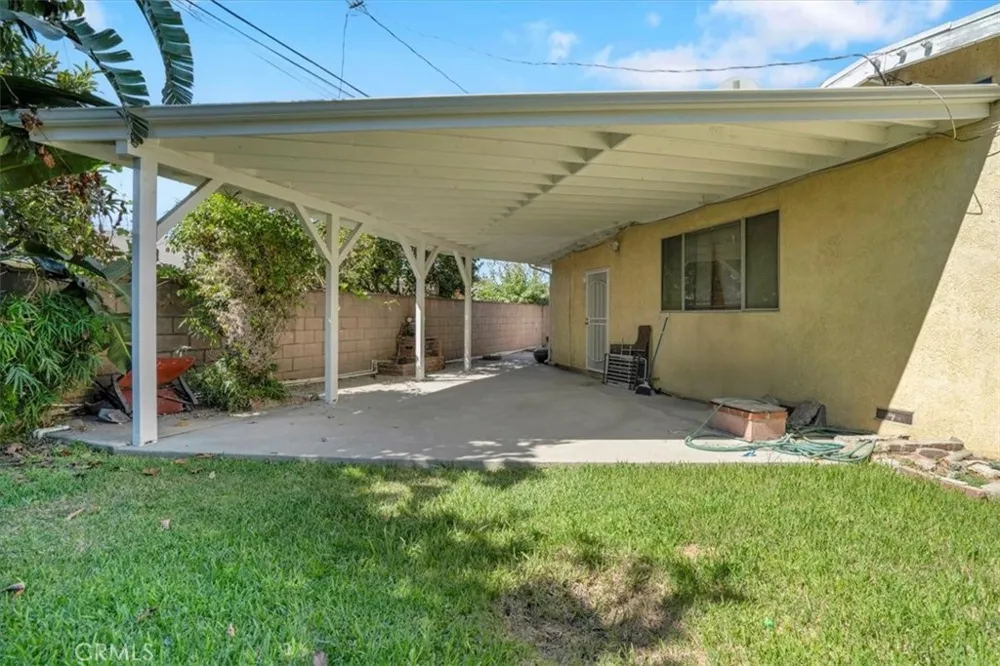 9241 Vicki Drive Santa Fe Springs, CA 90670