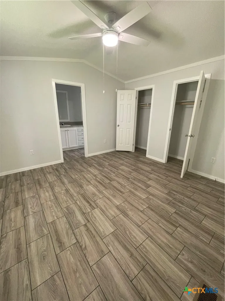 908 Colorado Street Edna, TX 77957