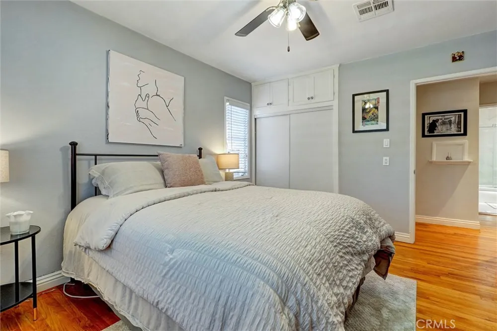 17513 Tiara Street Encino, CA 91316