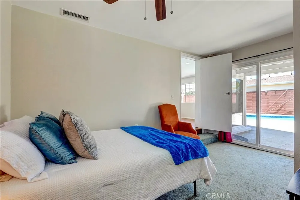 17513 Tiara Street Encino, CA 91316