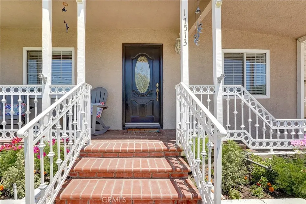 17513 Tiara Street Encino, CA 91316