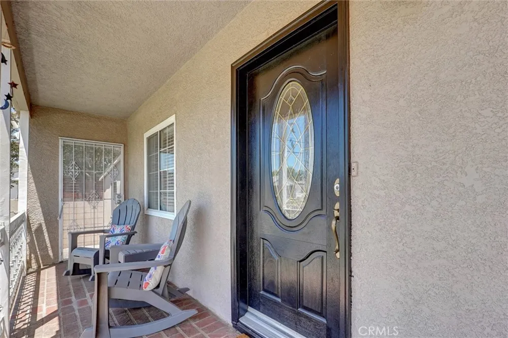 17513 Tiara Street Encino, CA 91316